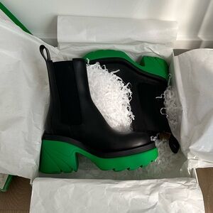 Black and Green Women's Boots